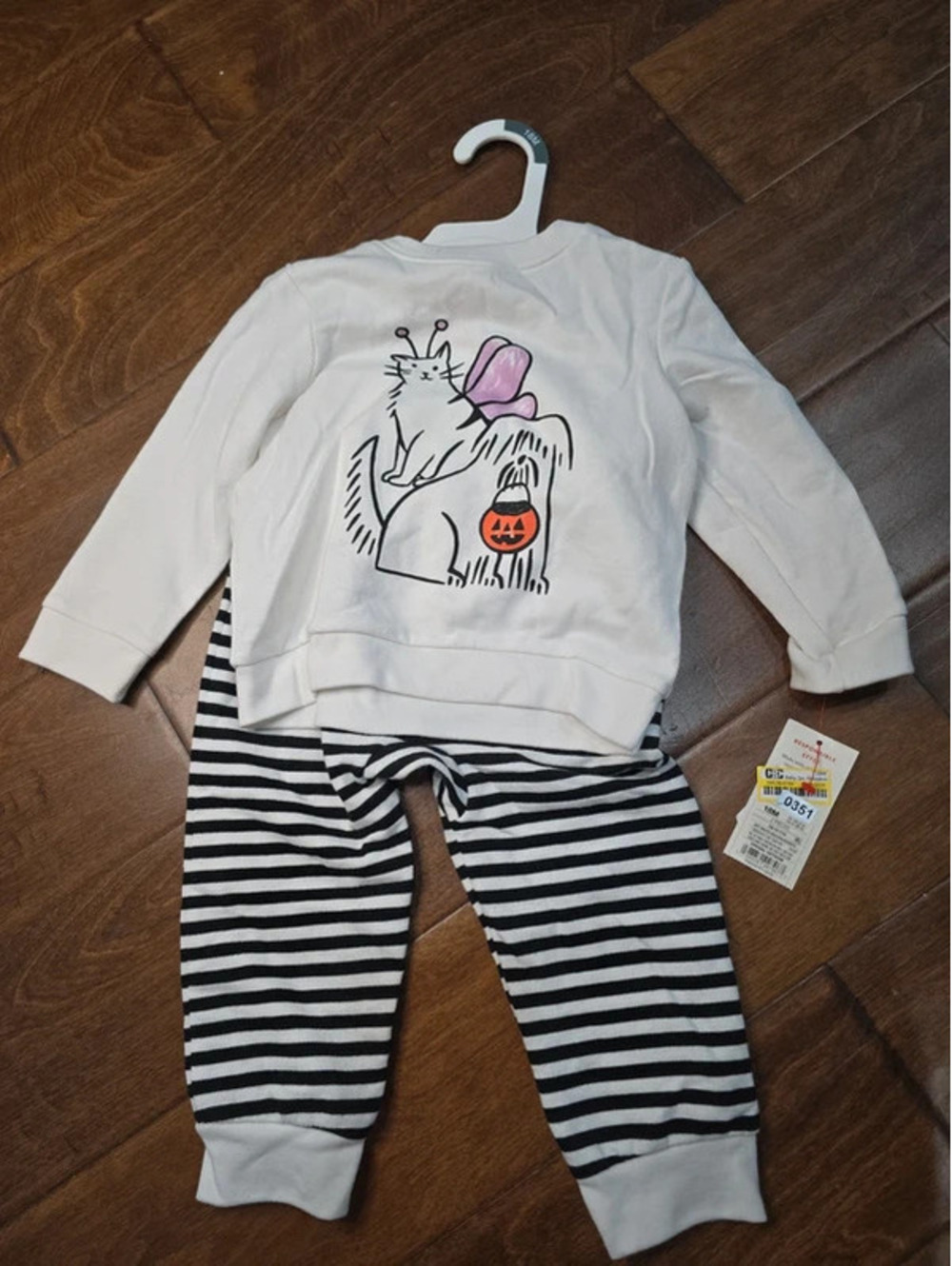 18m brand new halloween outfit from target item 351G6